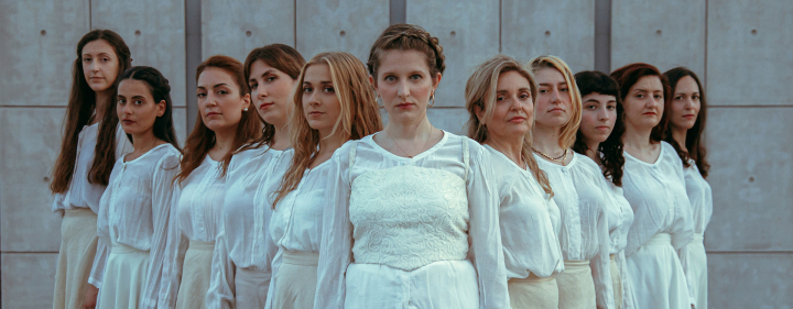 The CHÓRES female choral ensemble presents a unique concert at the Stavros Niarchos Hall of the GNO, on Wednesday 5 June